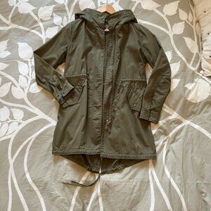 THAT Green Jacket (this one's from Uniqlo)